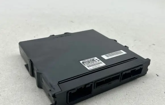Toyota Verso Start/Stop control module 892610F010 2190002590 2192590S