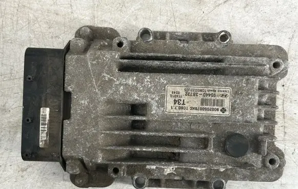 Hyundai Santa Fe Gearbox control unit/module 9002050078KC TCM0D22UC5 954403B732
