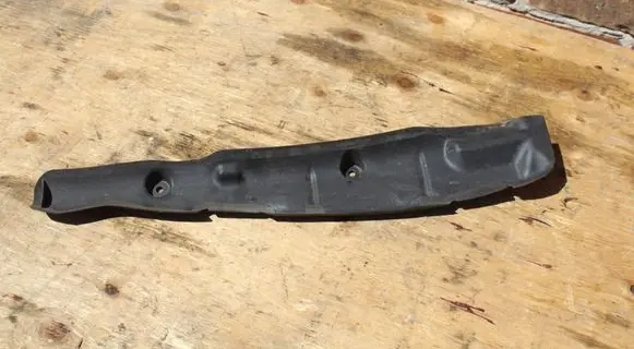 Audi A4 S4 B9 Fender end trim 8W0821112