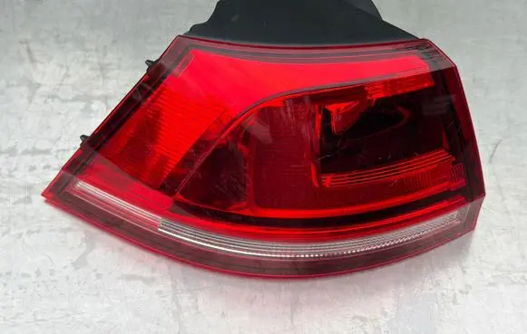 Volkswagen Golf VII Tail light bulb cover holder 5G9945257 5G9945095D L90056048
