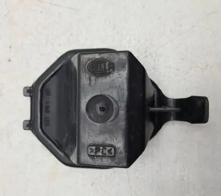 Volkswagen PASSAT B4 Headlight/headlamp dust cover 14199500