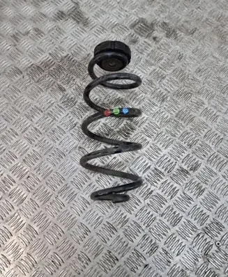 Porsche Macan (95B) Rear coil spring