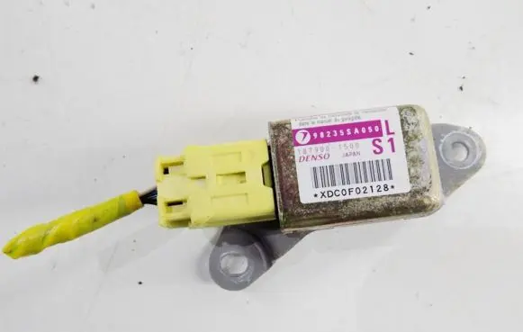 Subaru Forester SG Airbag deployment crash/impact sensor 98235sa050