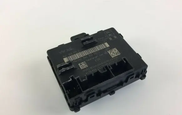 Volkswagen Tiguan Other control units/modules 8W1959595D W3416