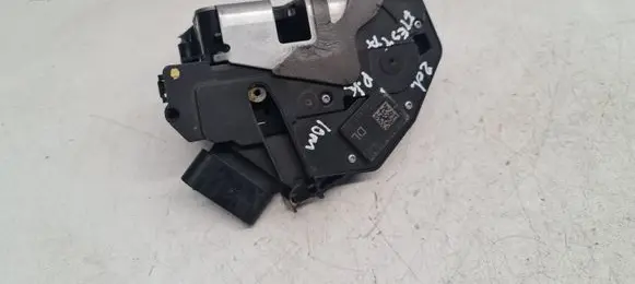 Front door lock