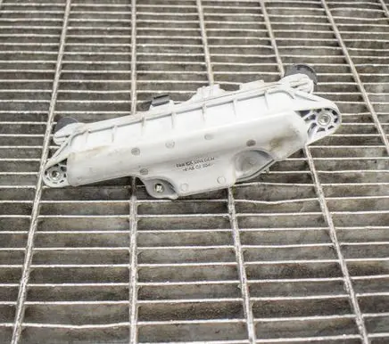 Volvo XC40 Other engine bay part 31480478