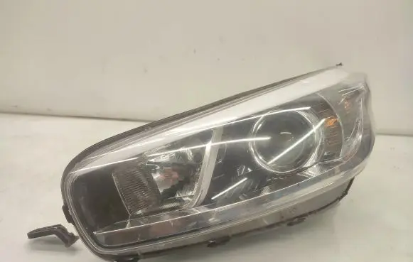 KIA Pro Cee'd II Headlight/headlamp 92101A2010