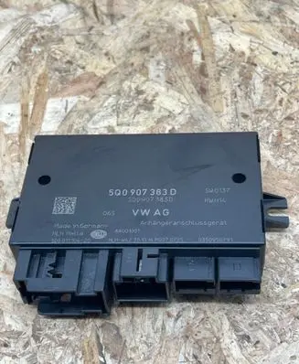 Volkswagen PASSAT B8 Tow bar trailer control unit/module 5Q0907383D 8A001001