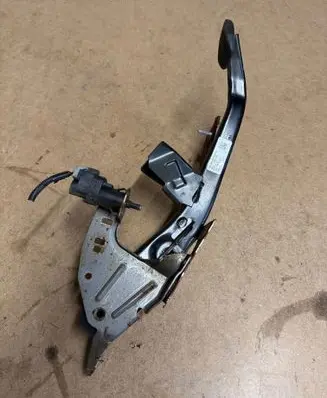 Volvo S40 Brake pedal 4N512467CE 30714997