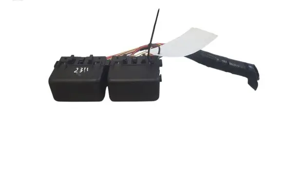 Renault Scenic II - Grand scenic II Relay mounting block 