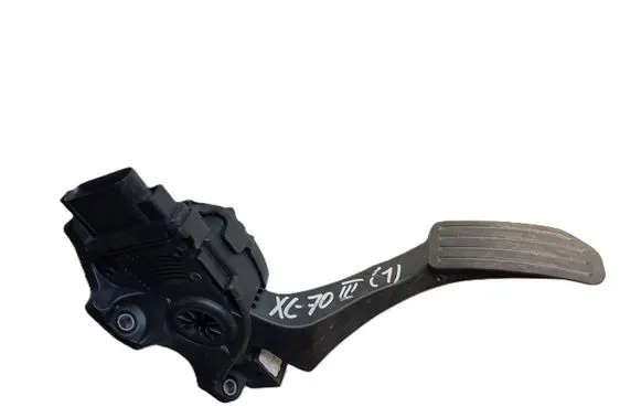 Volvo XC70 Accelerator throttle pedal 6G929F836DD