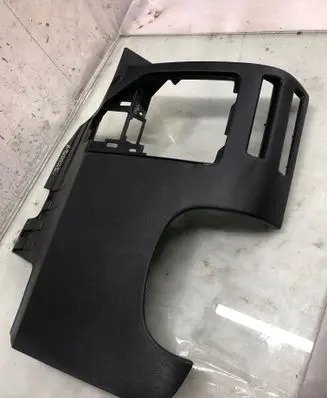 Nissan Qashqai J12 Dashboard lower bottom trim panel 681066un0a