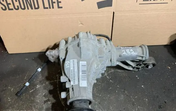 Mercedes-Benz GLS X166 Front differential A1663300200 327