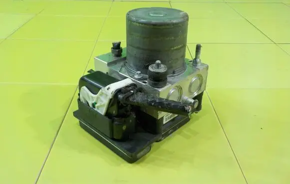 Citroen C4 II ABS Pump 0265252034 ZP67