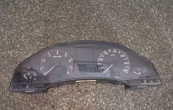 Speedometer (instrument cluster)