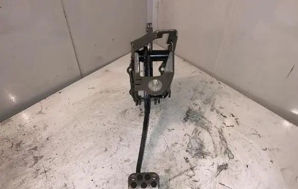 Honda Civic Clutch pedal 