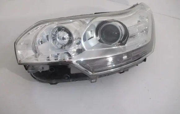 Citroen C5 Headlight/headlamp 9689037880