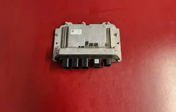 BMW X1 F48 F49 Engine control unit/module 8486847 0261S19547