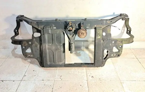 Hyundai Getz Front bodywork piece 641011cxxx