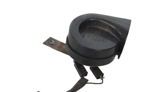 BMW 5 F10 F11 Horn signal 004035