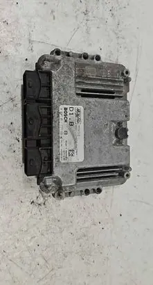Volvo V50 Engine control unit/module 4N5112A650BA 8692329 0281011775