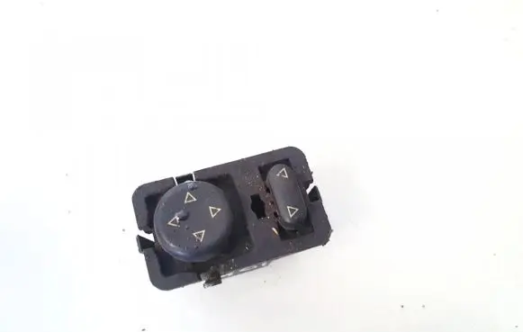 Peugeot 406 Wing mirror switch