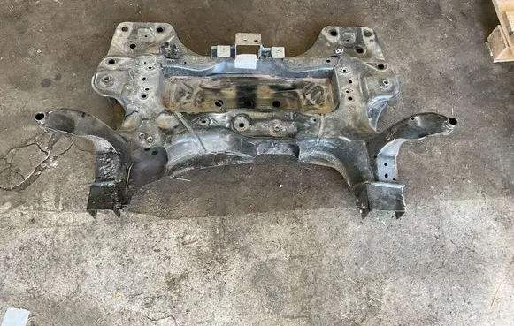 Volvo XC40 Front subframe 
