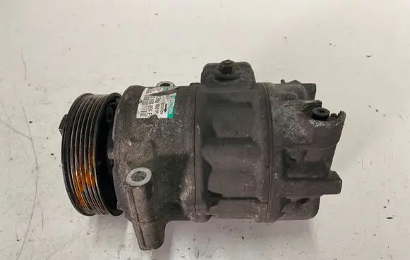 Volkswagen PASSAT B6 Air conditioning (A/C) compressor (pump) 1K0820859F