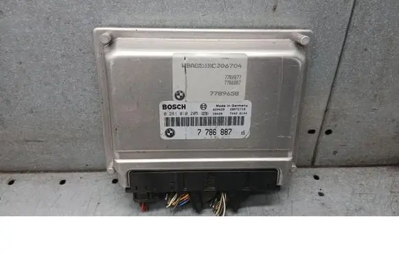 BMW 3 E46 Engine control unit/module ECU 0281010205