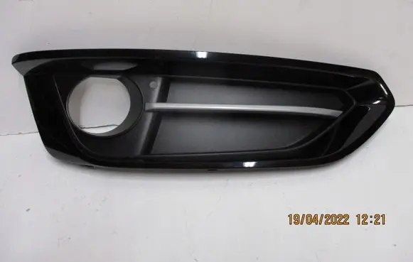 BMW 2 Active Tourer U06 Front grill 108336