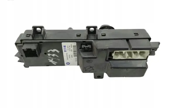 Jeep Cherokee Quarter vent window switch 