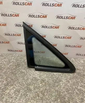 Volkswagen Touran I Front triangle window/glass 43R00048 E000255