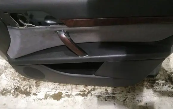 Peugeot 407 Front door card panel trim AS2