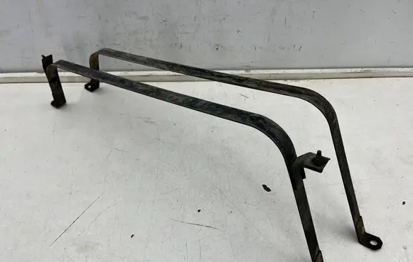 Nissan Rogue Fuel tank mounting bracket 