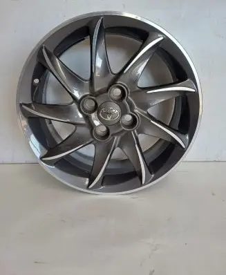 Toyota Yaris R16 alloy rim 