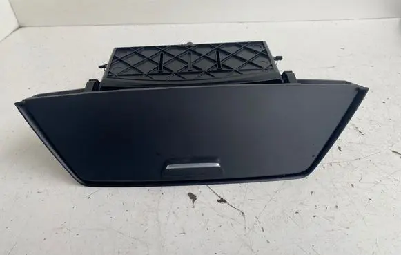 BMW X1 E84 Glove box 1696938 514529912