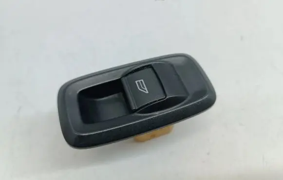 Ford Fiesta Electric window control switch 8A6T14529AB K8080