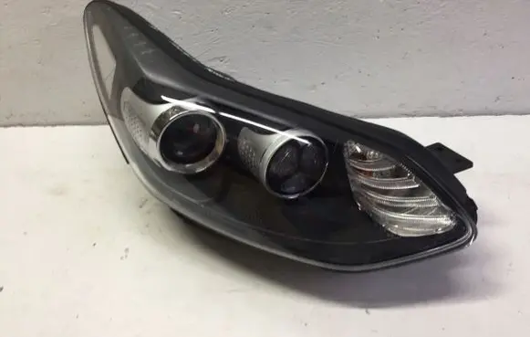 KIA Sportage Headlights/headlamps set 