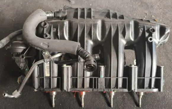 Audi A4 S4 B8 8K Intake manifold 06h133185m