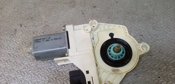 Audi A6 S6 C6 4F Front door window regulator motor 4F0959802B