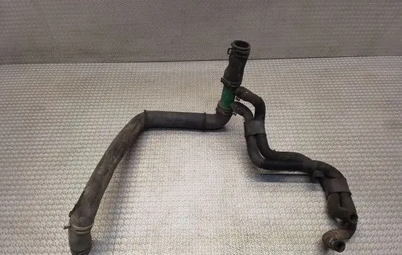 Opel Vivaro Engine coolant pipe/hose 922434