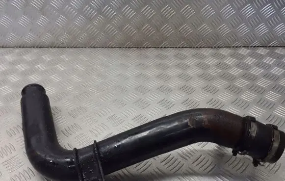 Volvo V50 Intercooler hose/pipe