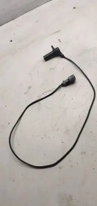 Volkswagen PASSAT B5.5 Crankshaft position sensor 038907319E
