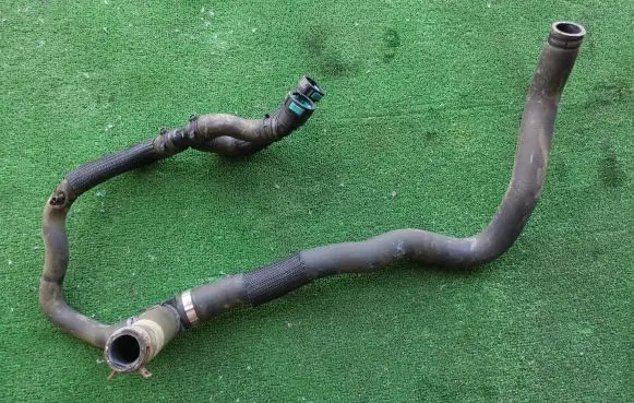 Ford Transit Custom Heater radiator pipe/hose GK2118N252GC