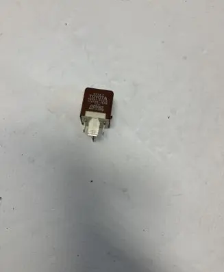 Coolant fan relay