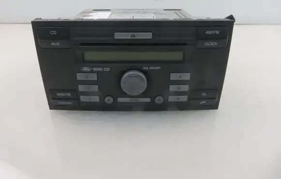 Radio/CD/DVD/GPS head unit