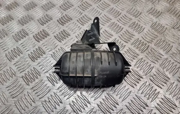 BMW 3 E46 Vacuum air tank 11652247620