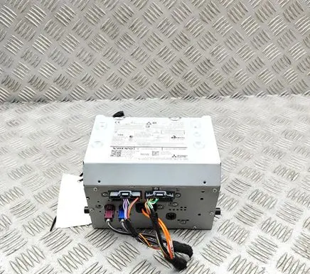 Volvo XC60 Radio/CD/DVD/GPS head unit P32247693 32247693