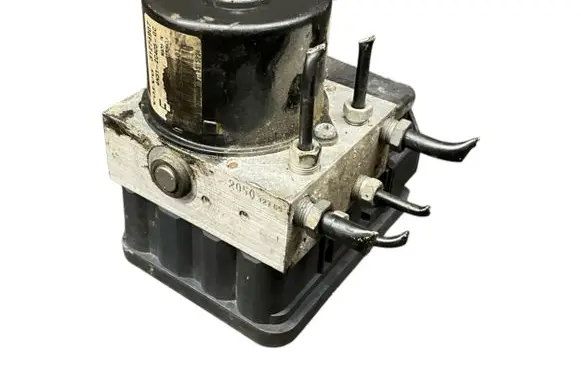 Volvo C30 ABS Pump 4N512C405GC 31274908 09W483
