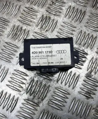 Audi A6 S6 C5 4B Alarm control unit/module 4D0951173D
